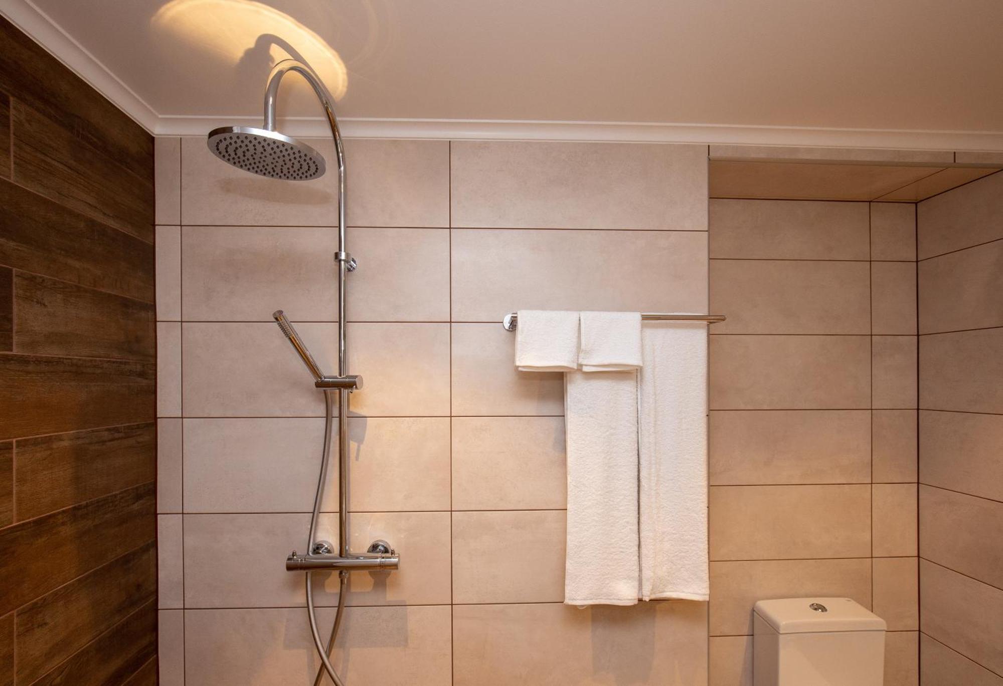 P54 Apartment Пайде Екстериор снимка