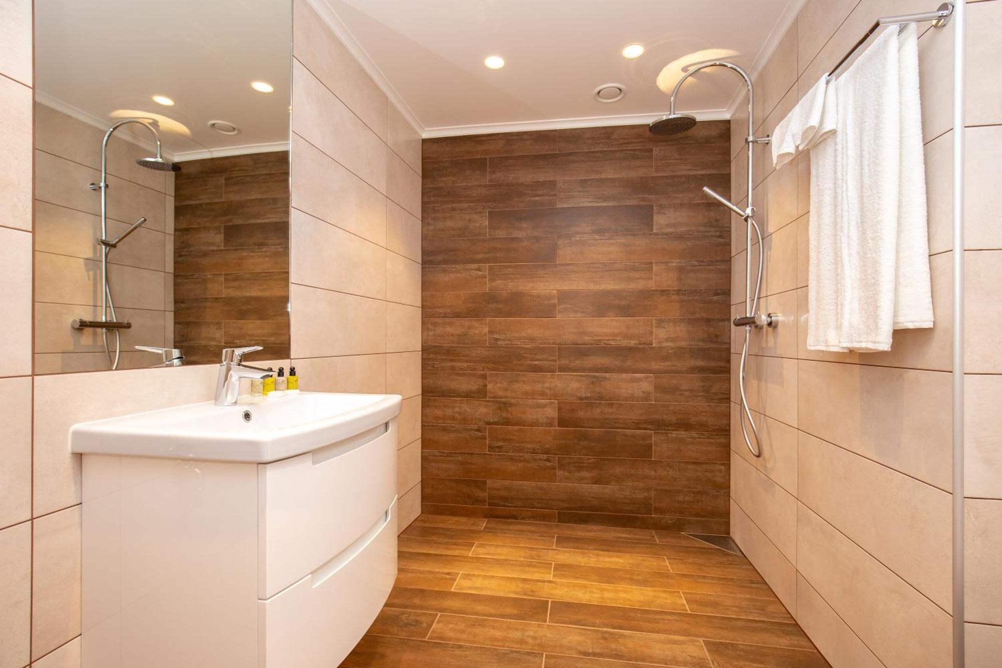 P54 Apartment Пайде Екстериор снимка
