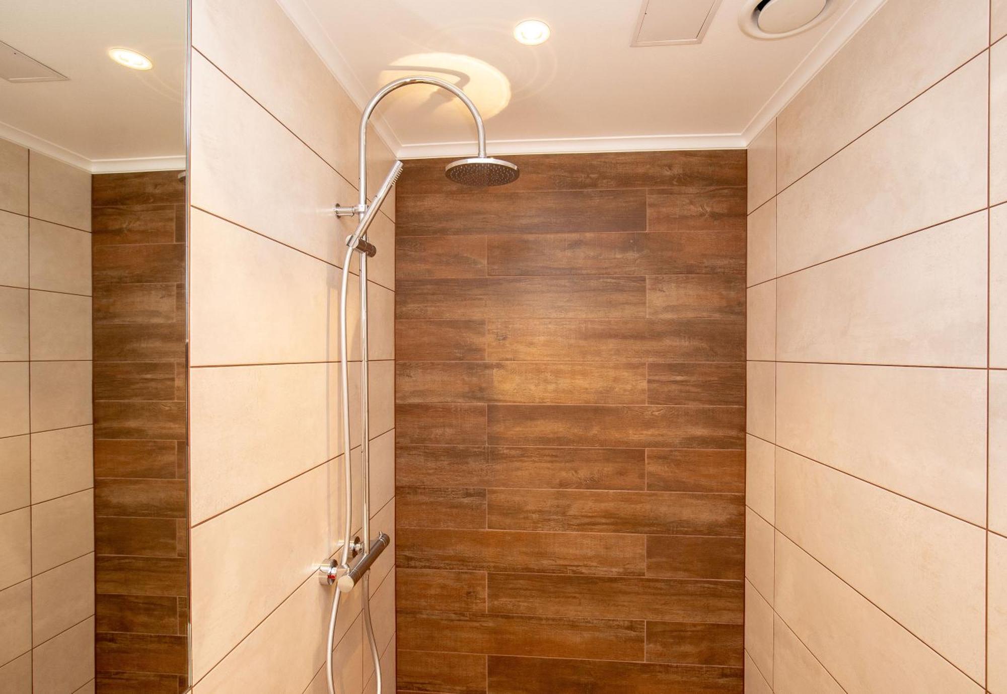 P54 Apartment Пайде Екстериор снимка