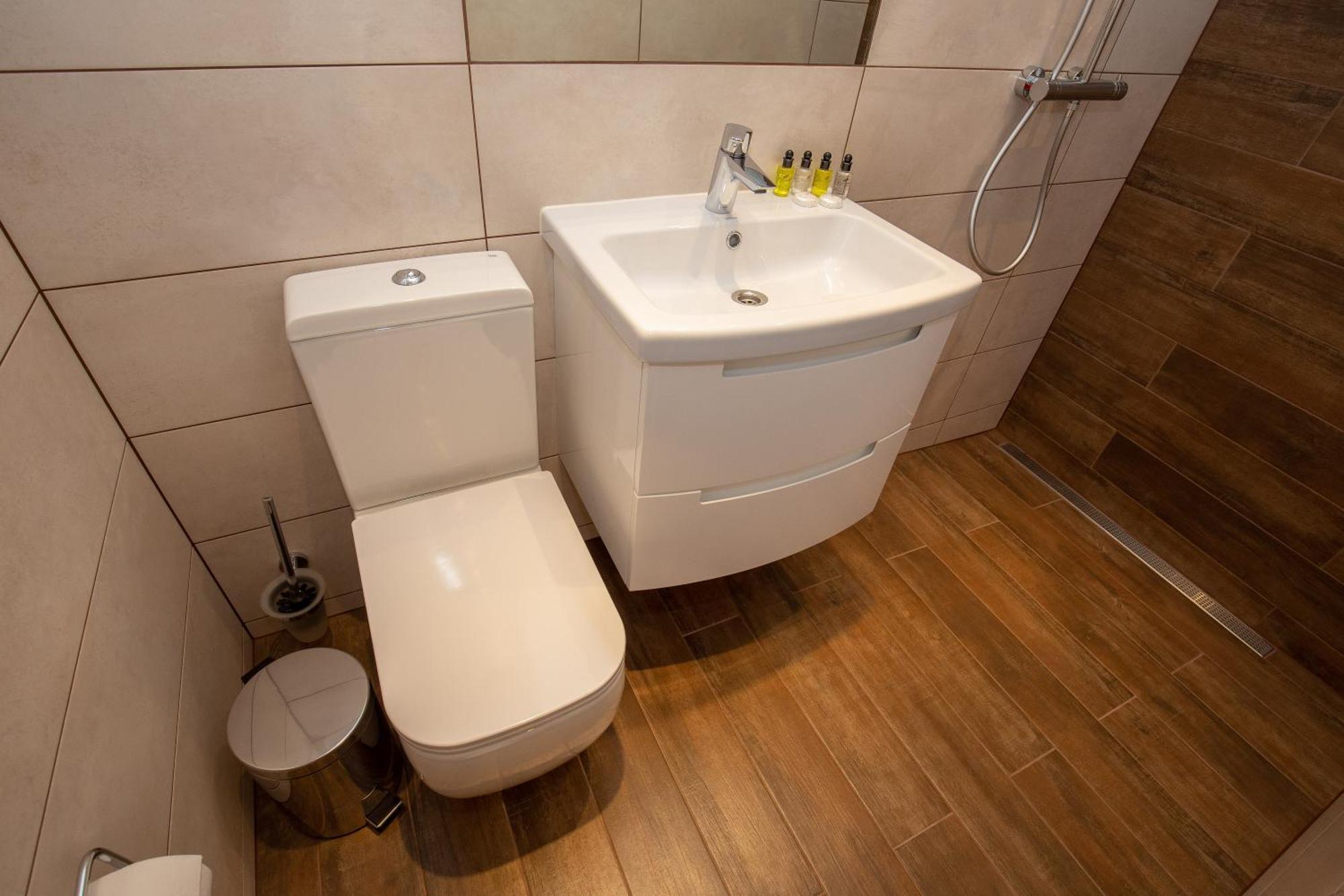 P54 Apartment Пайде Екстериор снимка