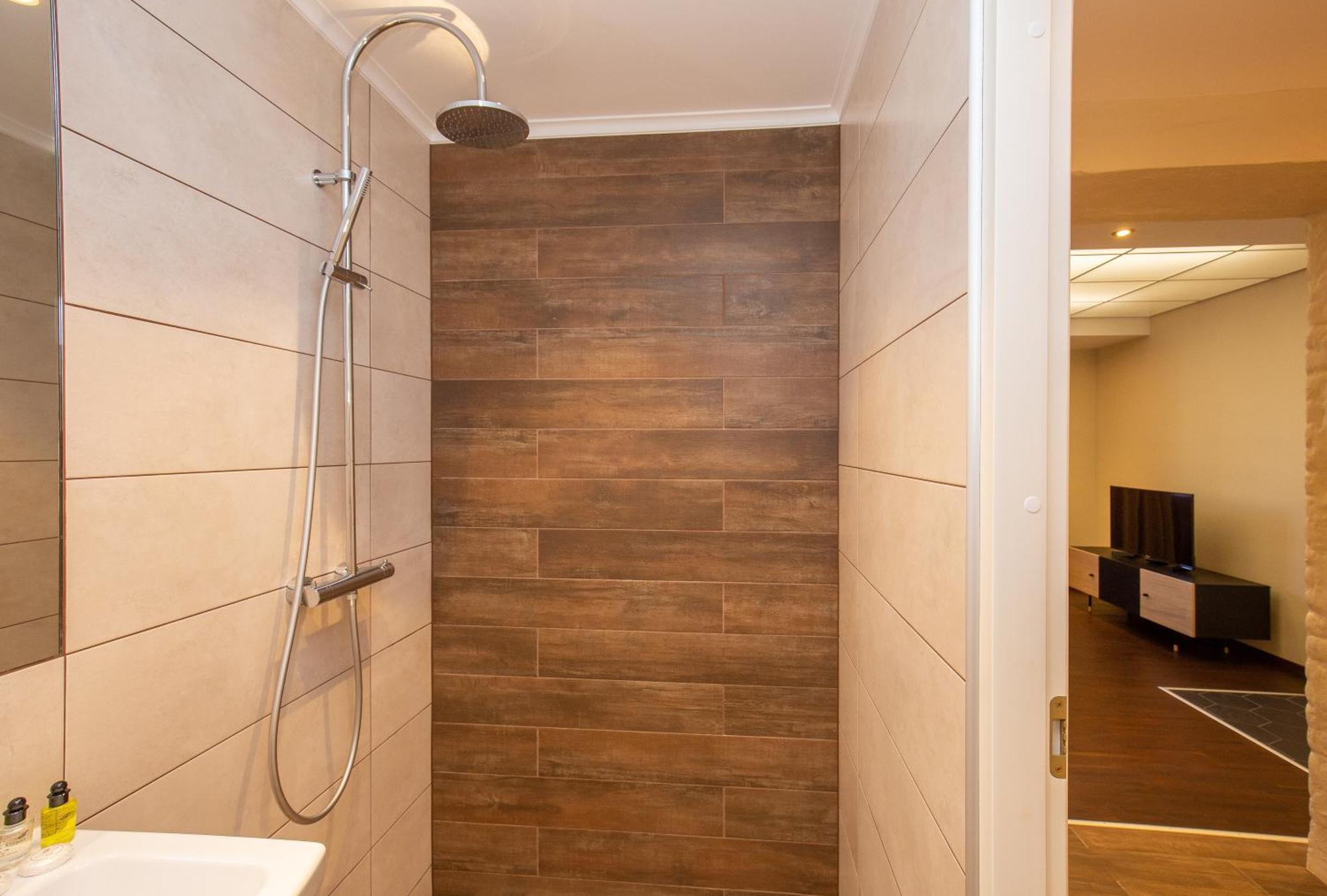 P54 Apartment Пайде Екстериор снимка